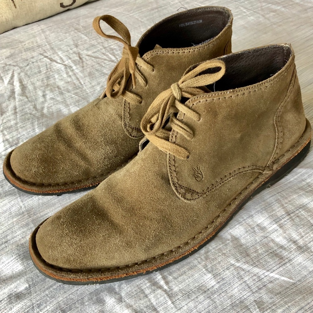 John Varvatos Suede Chukka Boot Size 8.5